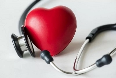 Kardio sistematski pregled:Pregled kardiologa, EKG, Ultrazvuk srca, Color dopler krvnih sudova vrata, Ultrazvuk štitne žlezde